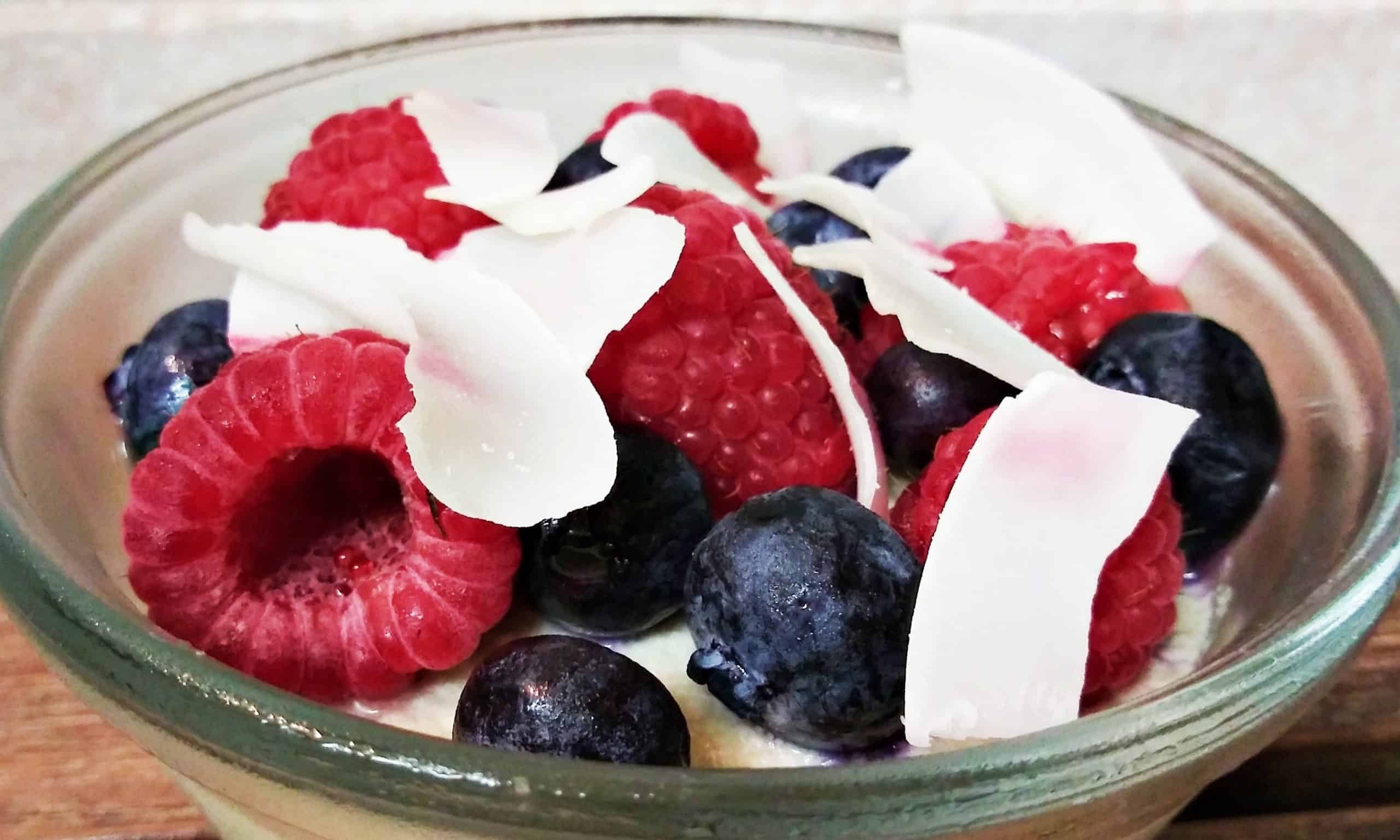 Tarta-de-frutos-rojos-sin-hornear-Blog