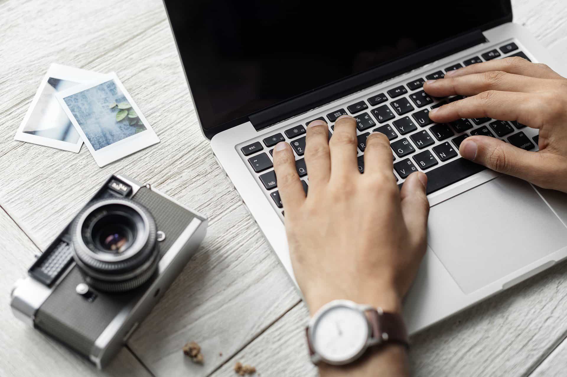 laptop-3157391_1920