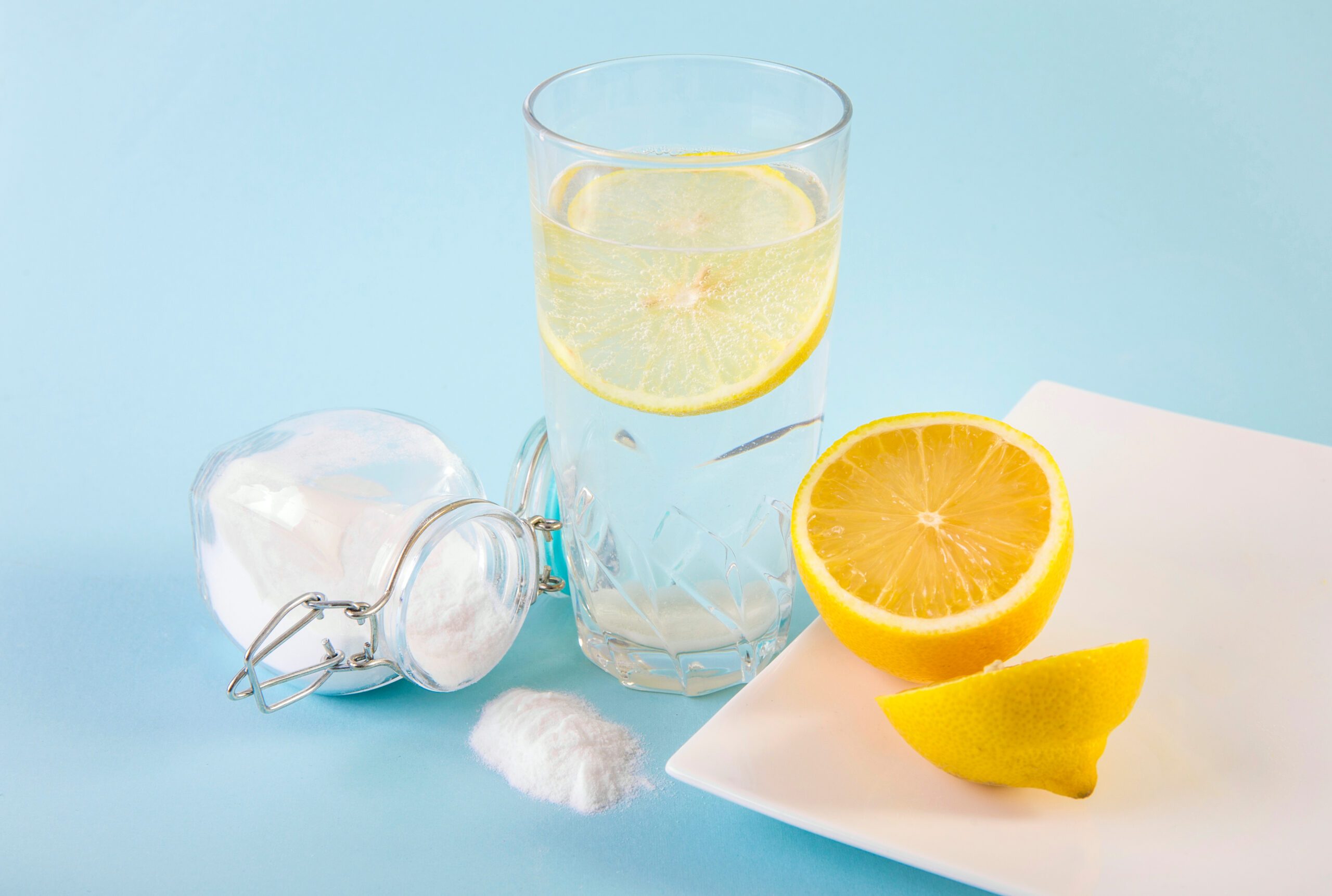 Trending: Baking soda and lemon juice shots to lose weight