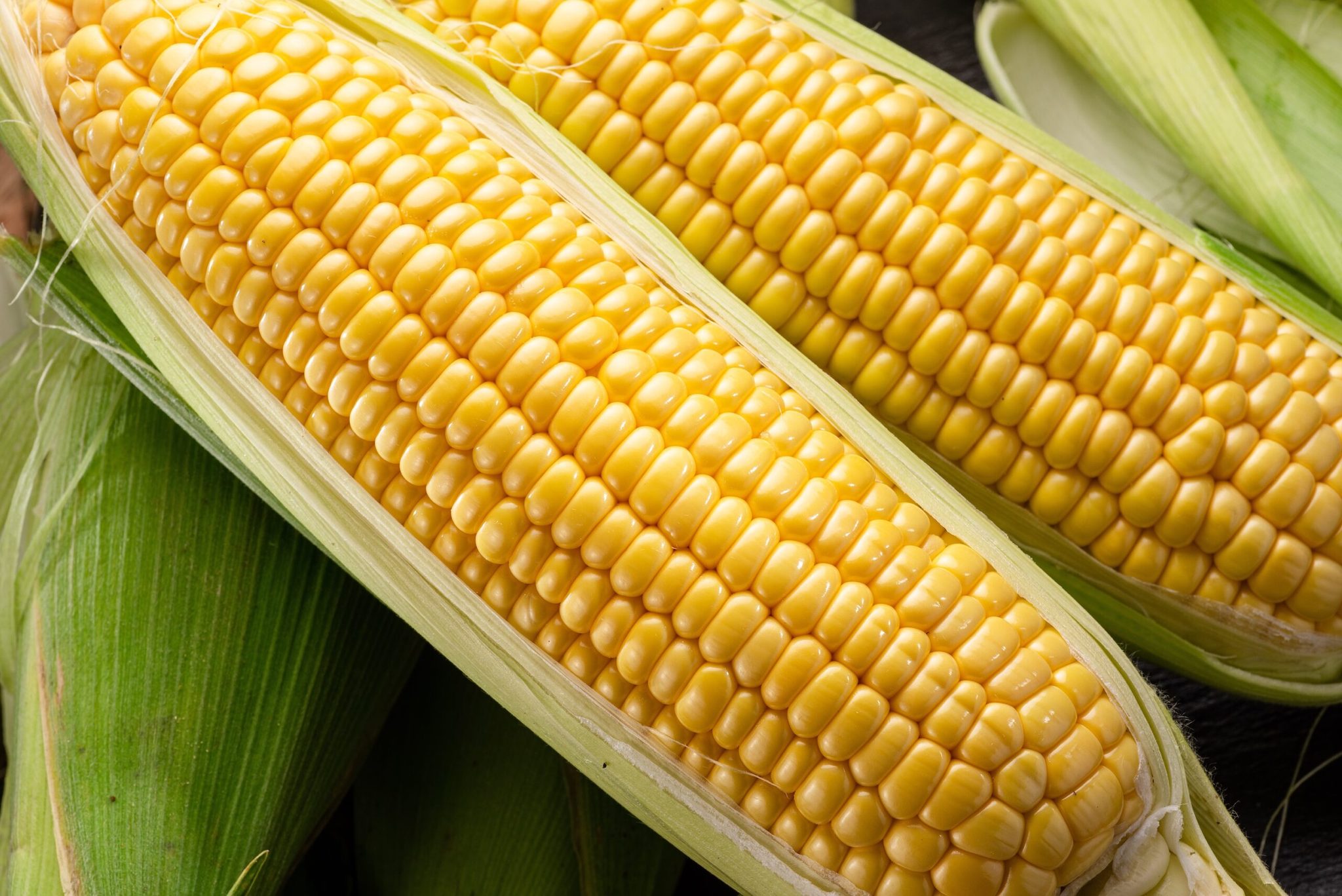 Corn: Calories, Weight Loss, Nutrition Facts, & Health Benefits
