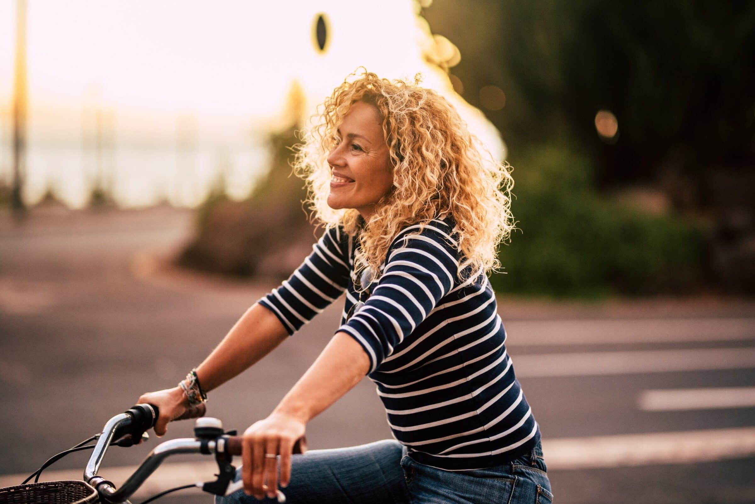 Menopause and weight gain: Causes, solutions, and how to manage belly fat