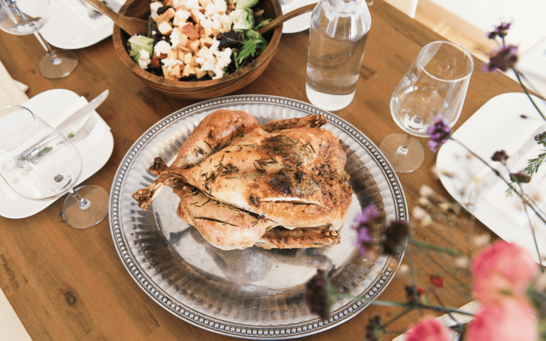 Navigating a Better Thanksgiving Feast: Expert Tips from Noom Coaches